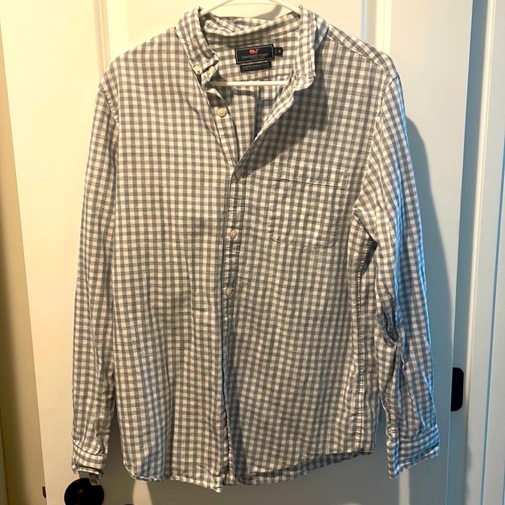 Vineyard vines shirt